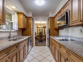 3726  Ridgeoak Way , Farmers Branch Texas 75244