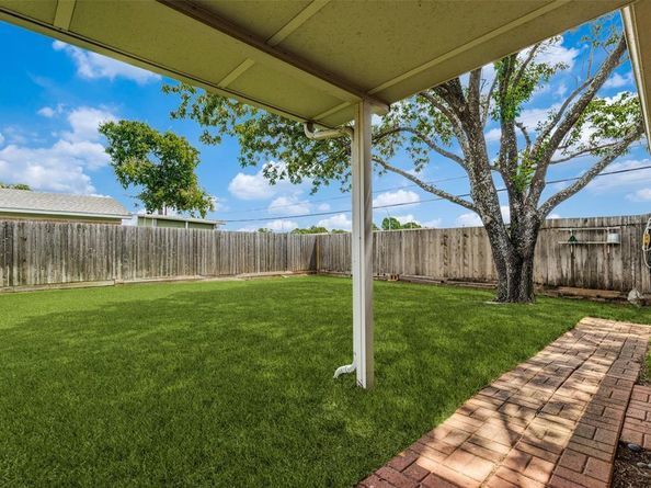 3726  Ridgeoak Way , Farmers Branch Texas 75244