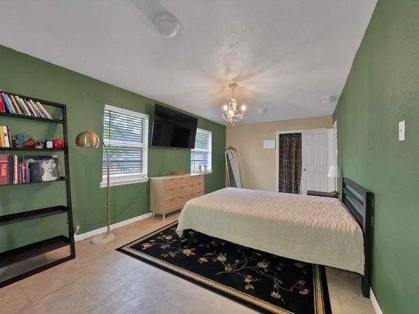 320  Old Mill Lane , Dallas Texas 75217