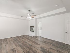 2414  Green Park Drive , Arlington Texas 76017