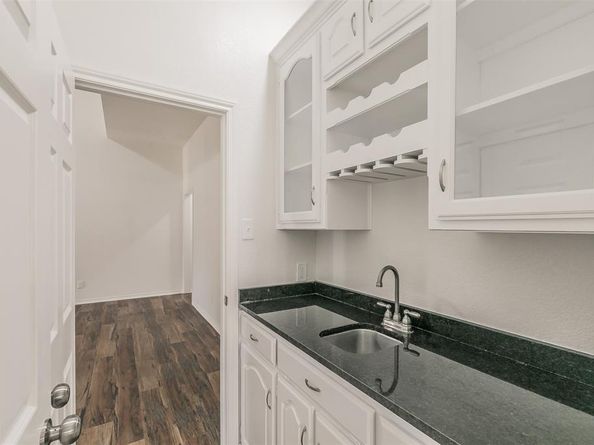 2414  Green Park Drive , Arlington Texas 76017