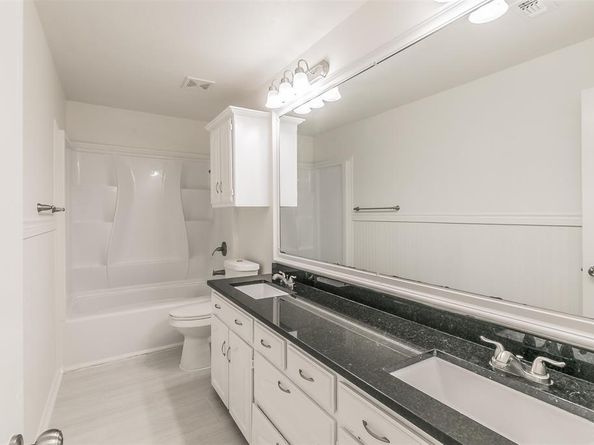 2414  Green Park Drive , Arlington Texas 76017