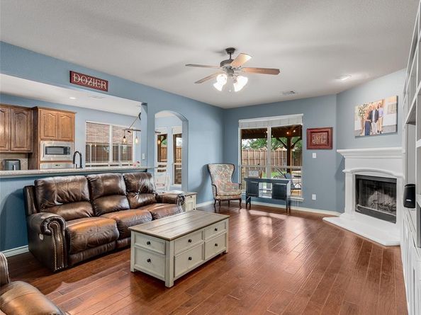 5732  Chateau Drive , Sachse Texas 75048