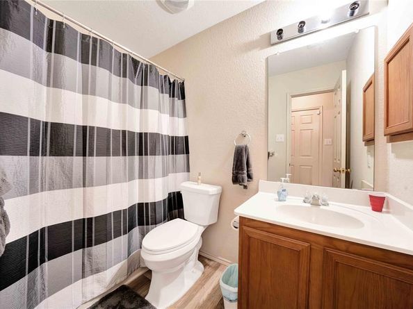 2817  Maegen Circle , Fort Worth Texas 76112