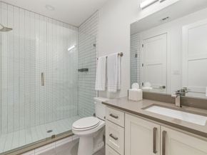 5401  Melrose Avenue , Dallas Texas 75206
