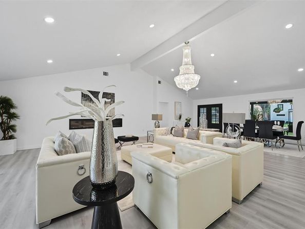 3851  Goodfellow Drive , Dallas Texas 75229