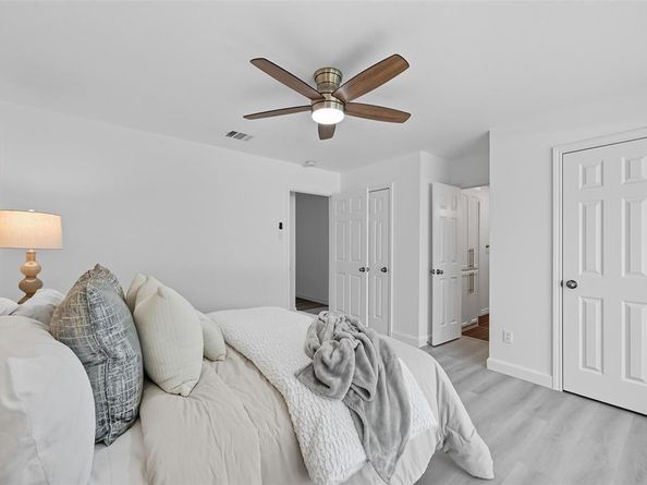 3851  Goodfellow Drive , Dallas Texas 75229