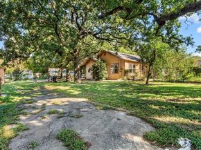 3002  Mecca Street , Fort Worth Texas 76119