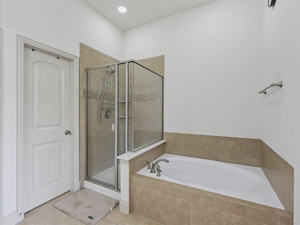 918  Dartford Drive , Richardson Texas 75081