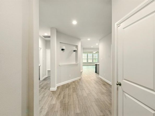 524  Big Horn Pass , Denton Texas 76210