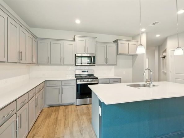 524  Big Horn Pass , Denton Texas 76210