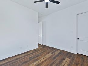 1210  Gannon Lane , DeSoto Texas 75115