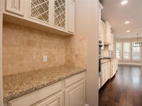 1420  6th Street , Argyle Texas 76226
