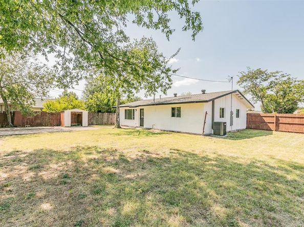 3502  Russwin Drive , Garland Texas 75042