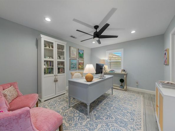 13635  Spring Grove Avenue , Dallas Texas 75240