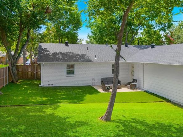 13635  Spring Grove Avenue , Dallas Texas 75240