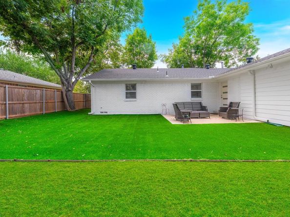 13635  Spring Grove Avenue , Dallas Texas 75240