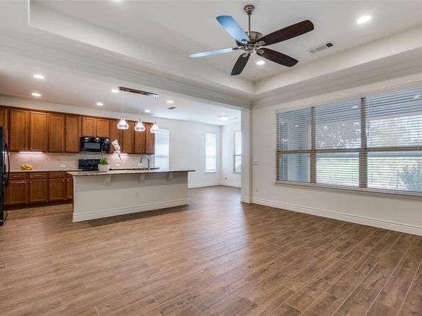 10308  Claystone Drive , Denton Texas 76207