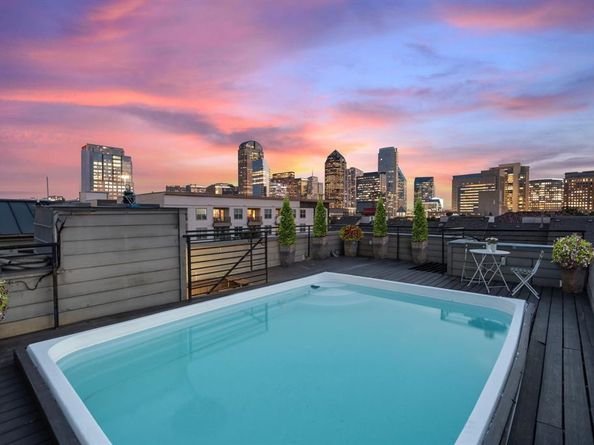 2214  Worthington Street , Dallas Texas 75204
