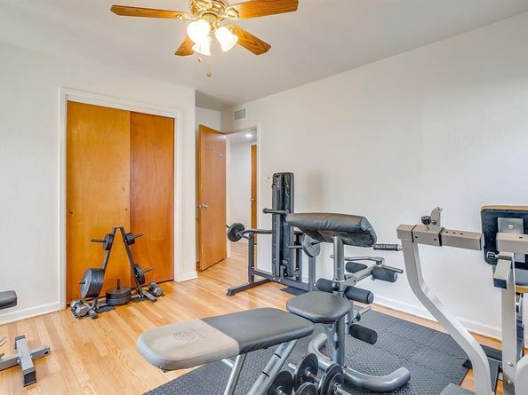 2904  Martin Lydon Avenue , Fort Worth Texas 76133