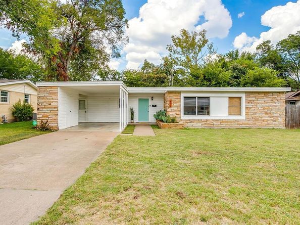 2904  Martin Lydon Avenue , Fort Worth Texas 76133