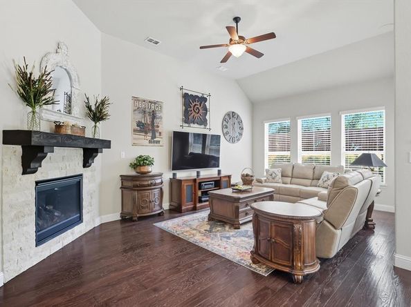 5876  Austin Waters  , The Colony Texas 75056