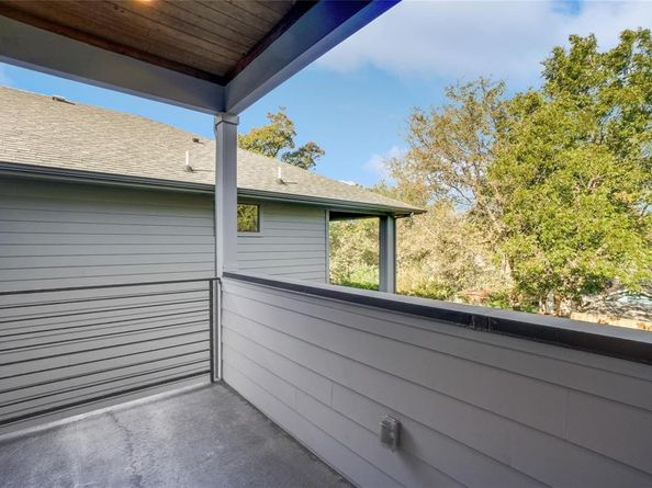 2333  Vagas Street , Dallas Texas 75219