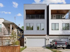 2333  Vagas Street , Dallas Texas 75219