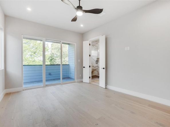 2333  Vagas Street , Dallas Texas 75219