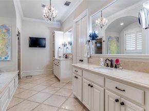 7419  Robin Road , Dallas Texas 75209