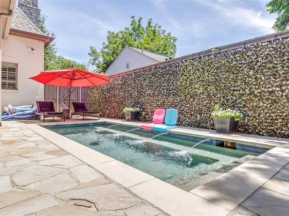 7419  Robin Road , Dallas Texas 75209