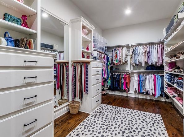 7419  Robin Road , Dallas Texas 75209