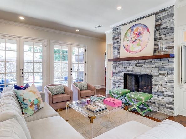 7419  Robin Road , Dallas Texas 75209