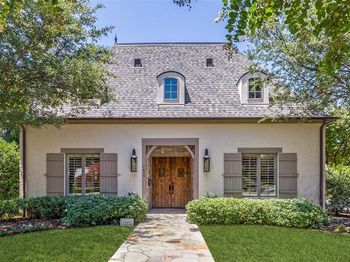 7419  Robin Road 