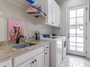 7419  Robin Road , Dallas Texas 75209
