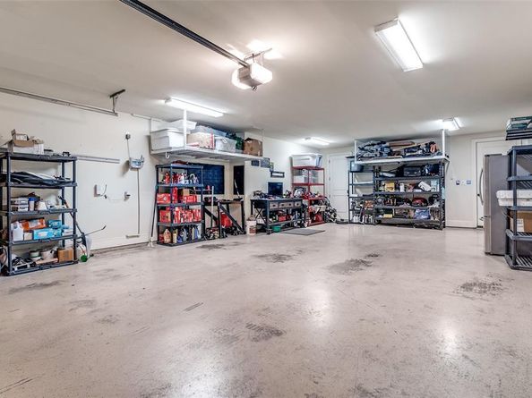 7419  Robin Road , Dallas Texas 75209