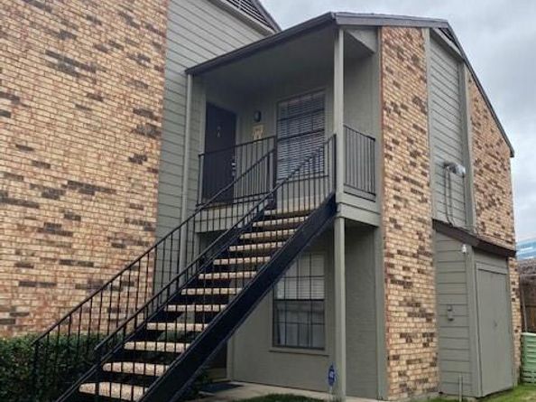 5335  Bent Tree Forest Drive  240, Dallas Texas 75248