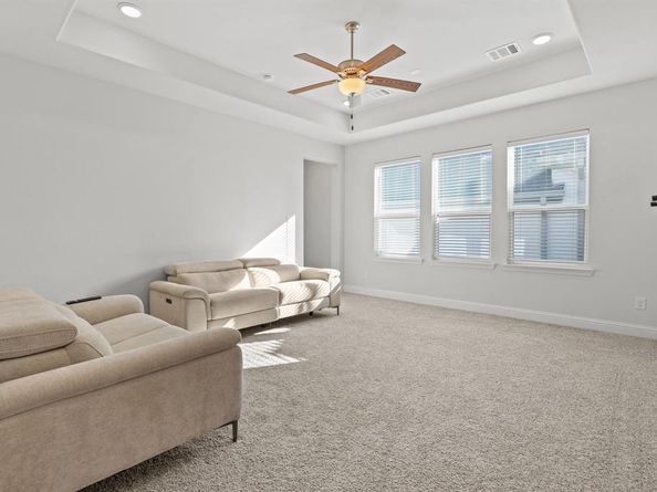 6744  Verandah Way , Irving Texas 75039