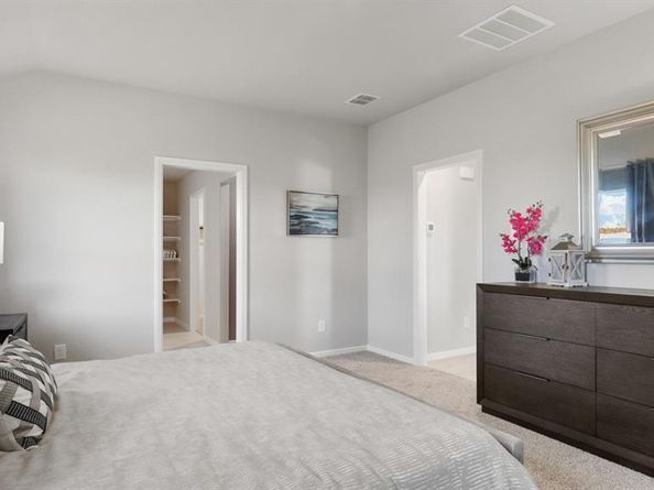 1749  GILLENS Avenue , Fort Worth Texas 76140