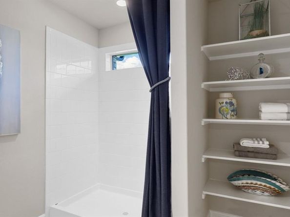 1749  GILLENS Avenue , Fort Worth Texas 76140