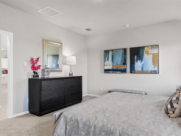 1749  GILLENS Avenue , Fort Worth Texas 76140