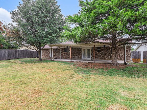 9005  Glenn Drive , White Settlement Texas 76108