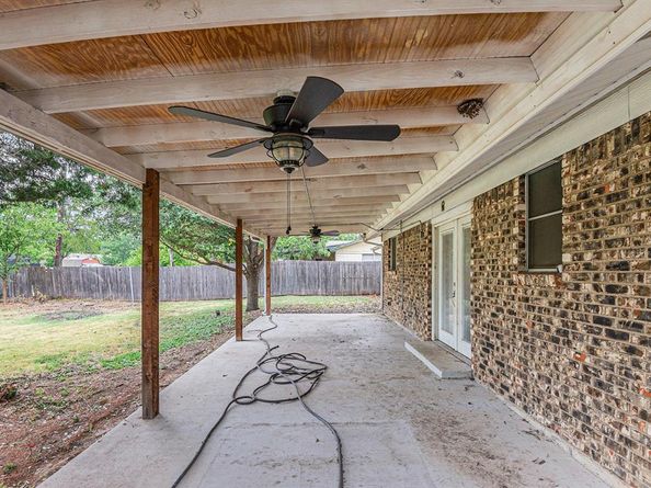 9005  Glenn Drive , White Settlement Texas 76108