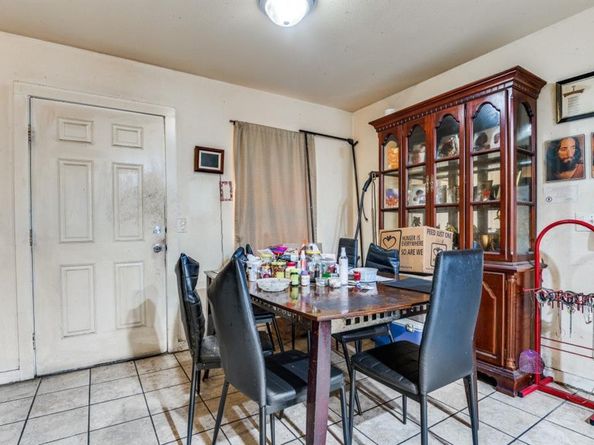 2614  Wilhurt Avenue , Dallas Texas 75216