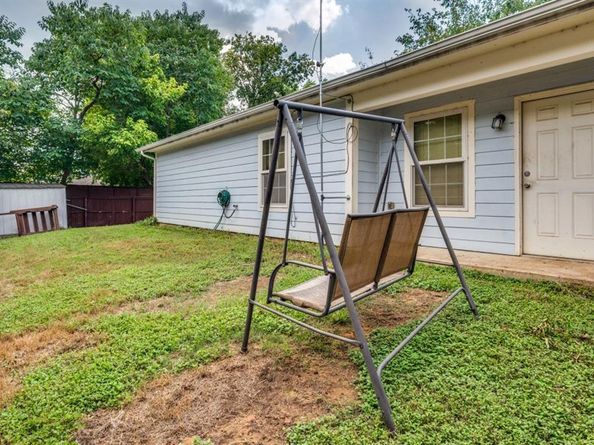 2614  Wilhurt Avenue , Dallas Texas 75216