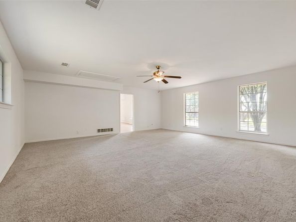 1029  Heath Circle , Cedar Hill Texas 75104
