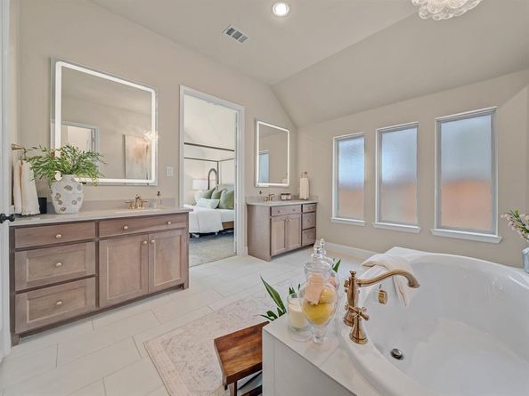 3053  Pedigree Court , Celina Texas 75009