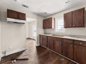 3716  Dildock Street , Dallas Texas 75215