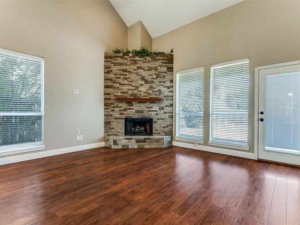 6100  Huntington Drive , Haltom City Texas 76137
