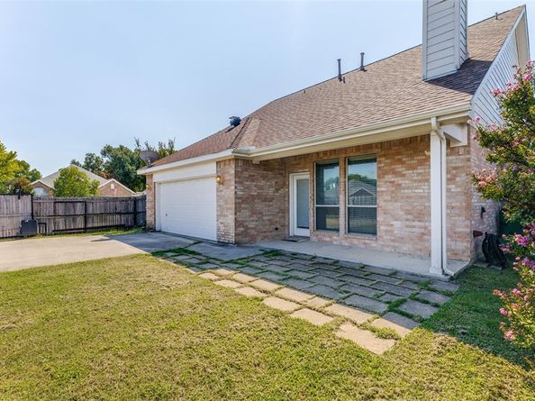 6100  Huntington Drive , Haltom City Texas 76137